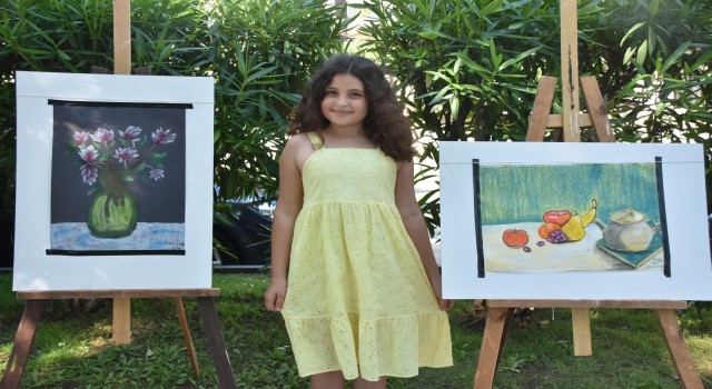 10 yaşındaki Dila’dan resim sergisi